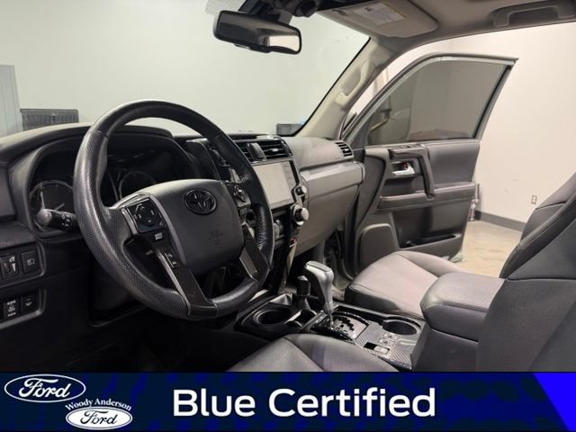 Used 2023 Toyota 4Runner TRD Off-Road Premium w/ Moonroof Package AWD/4WD image 9