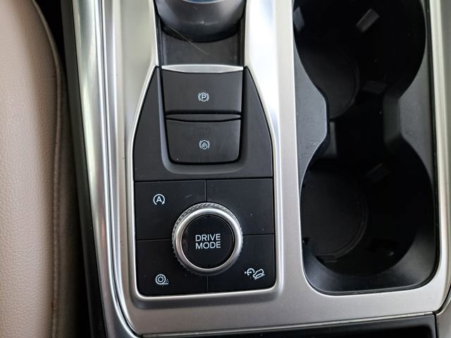 Certified 2020 Ford Explorer XLT w/ Equipment Group 202A image 15