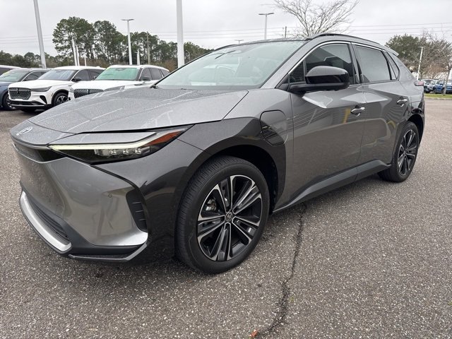 Used 2023 Toyota bZ4X Limited w/ Weather Package image 7