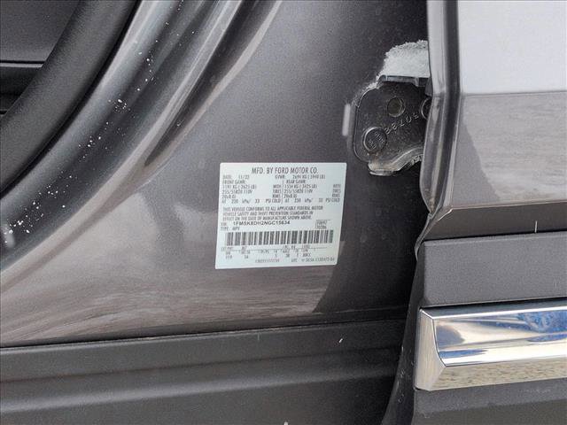 Certified 2022 Ford Explorer XLT w/ Equipment Group 202A image 25