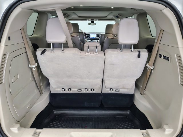 Used 2020 Chrysler Pacifica Limited FWD image 17
