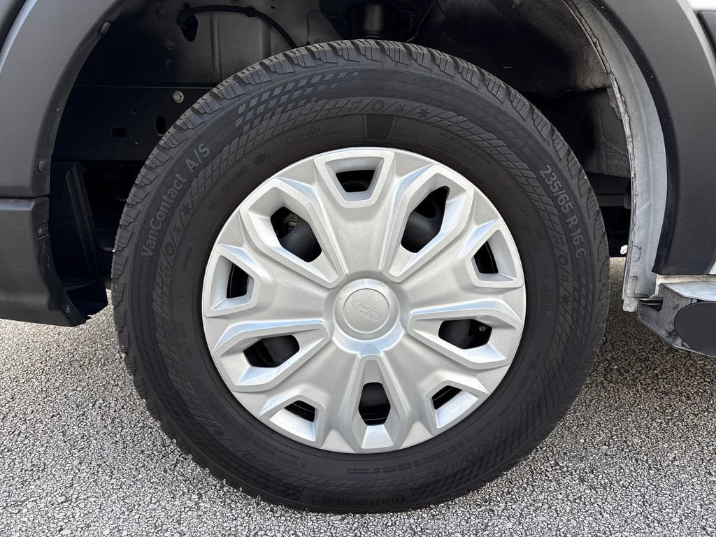 Certified 2025 Ford Transit 250 Low Roof w/ Exterior Upgrade Package RWD image 15