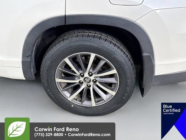 Used 2018 Toyota Highlander XLE w/ Protection Package #3 AWD/4WD image 36