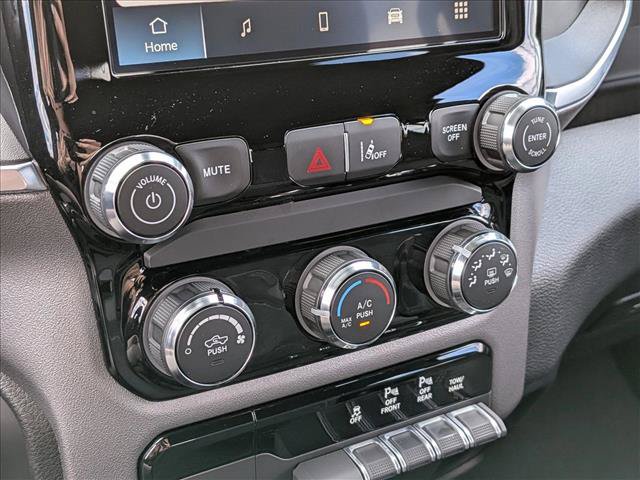 Used 2025 RAM 1500 Big Horn AWD/4WD image 16