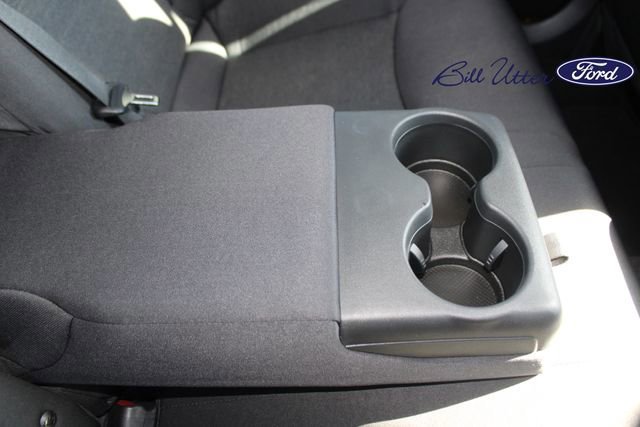 Used 2023 Chrysler 300 Touring w/ Sport Appearance Package image 13