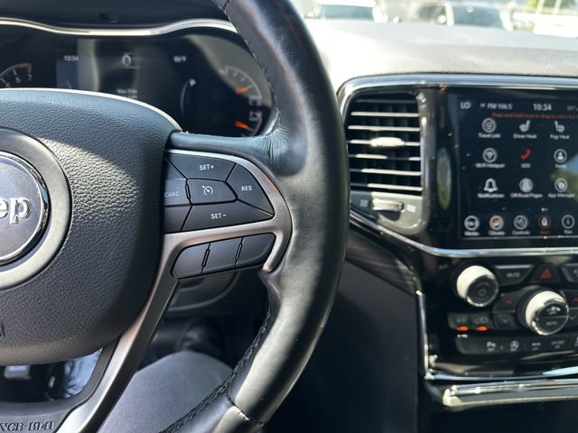 Used 2022 Jeep Grand Cherokee Laredo X AWD/4WD image 29