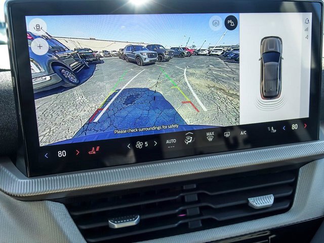 Certified 2025 Ford Explorer Active AWD/4WD image 23