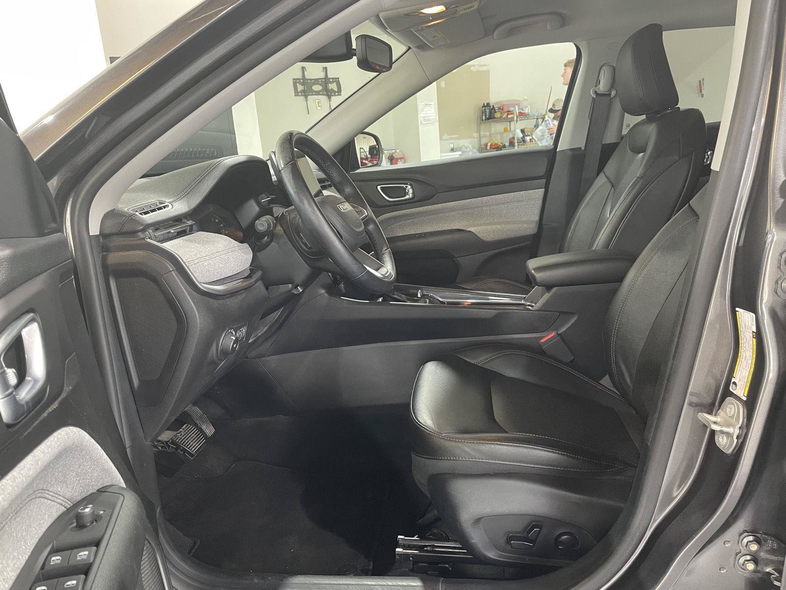 Used 2022 Jeep Compass Latitude AWD/4WD image 19