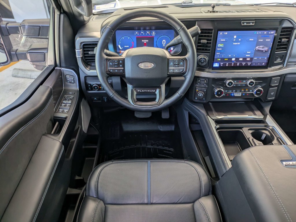 Certified 2026 Ford F350 Platinum w/ Tremor Off-Road Package AWD/4WD image 19