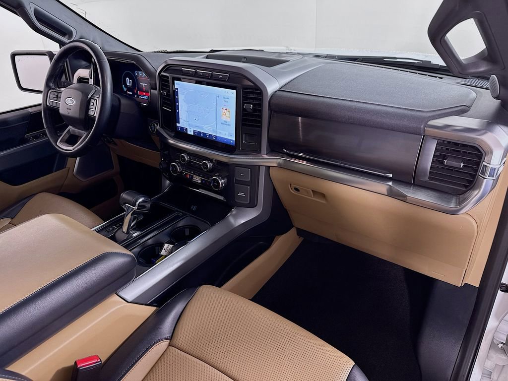 Certified 2022 Ford F150 Lariat w/ Equipment Group 502A High image 31