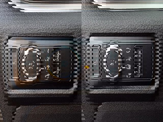 Certified 2024 Ford Explorer XLT w/ Equipment Group 202A image 21