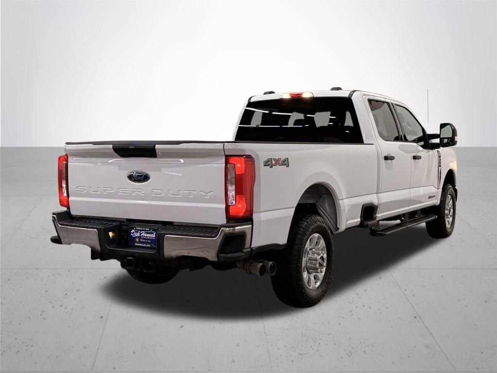 Certified 2024 Ford F350 XLT image 11