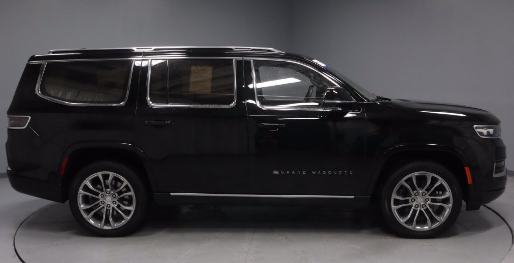 Used 2022 Jeep Grand Wagoneer Series II w/ Premium Group II AWD/4WD image 9