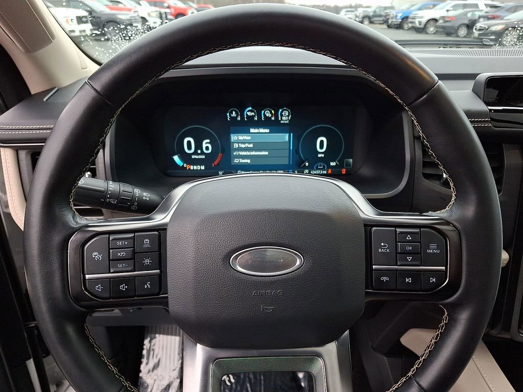 Certified 2023 Ford Expedition Max Platinum image 21