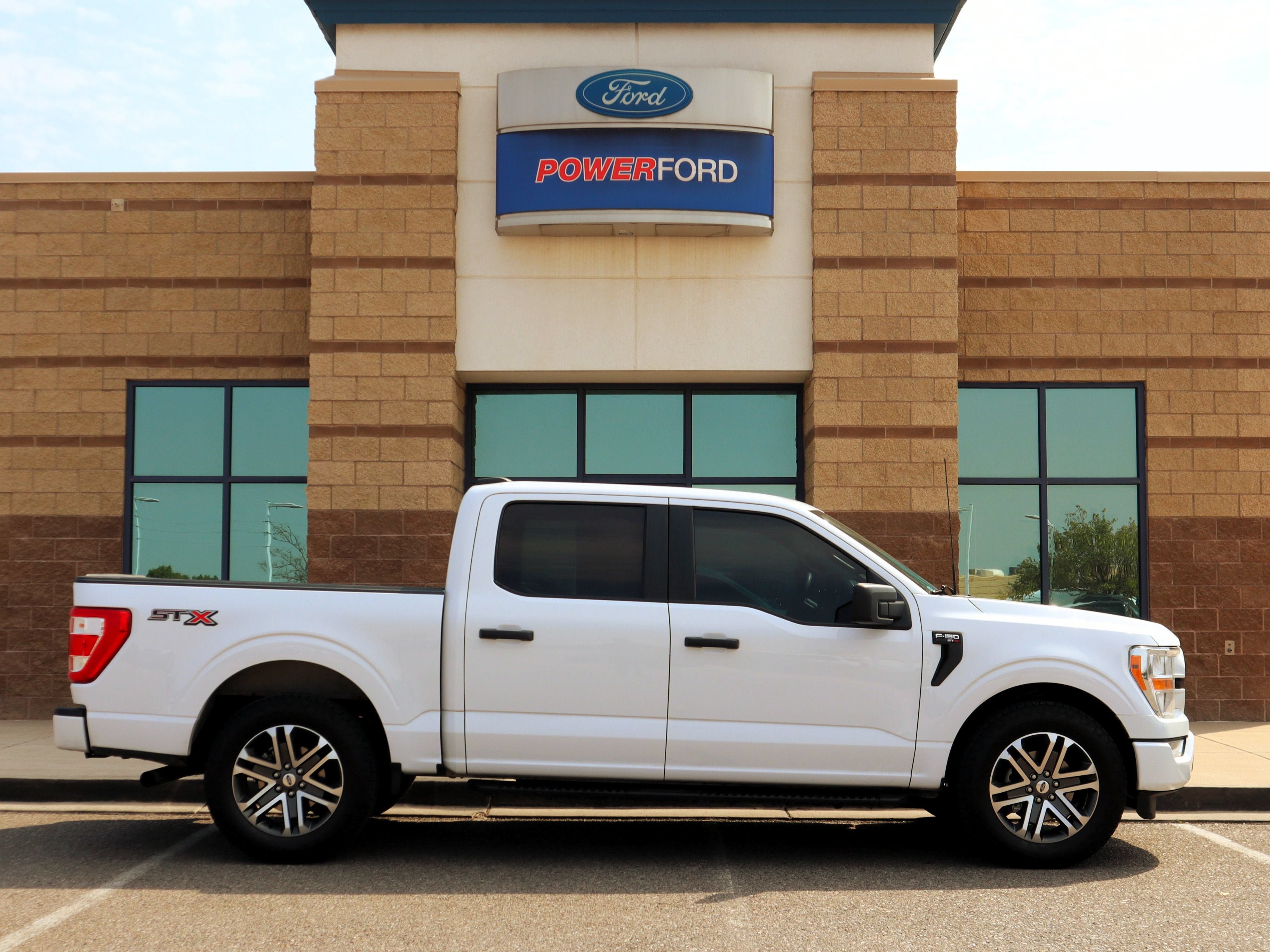 Certified 2021 Ford F150 XL w/ STX Appearance Package RWD image 5
