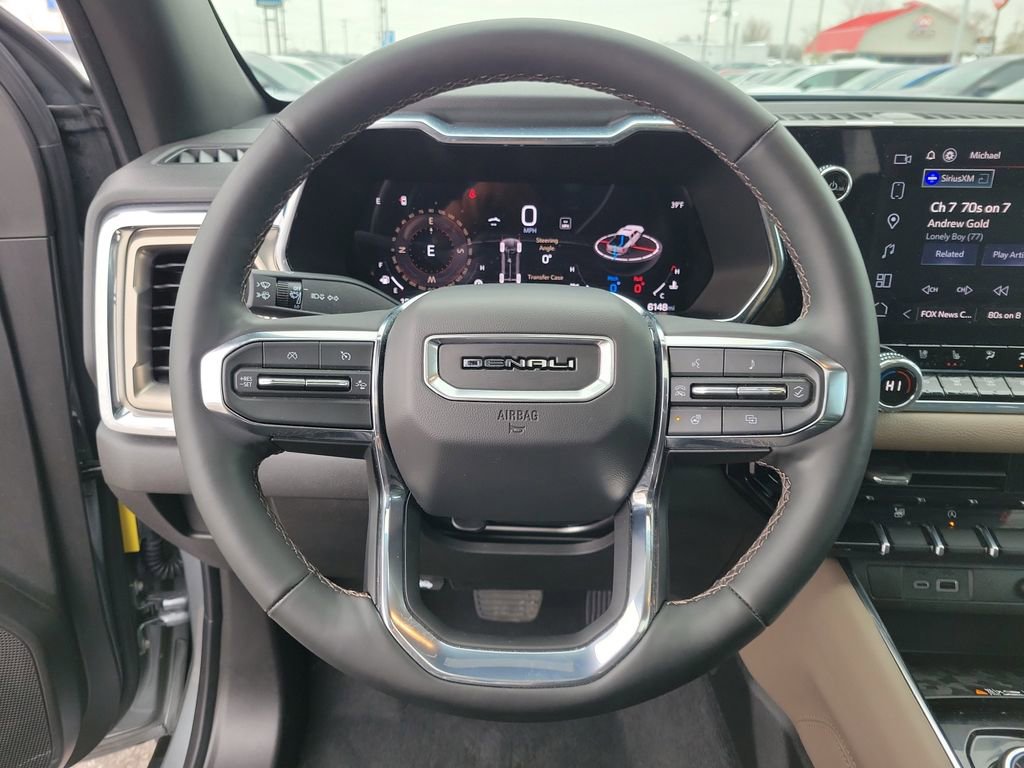 Used 2024 GMC Canyon Denali image 22