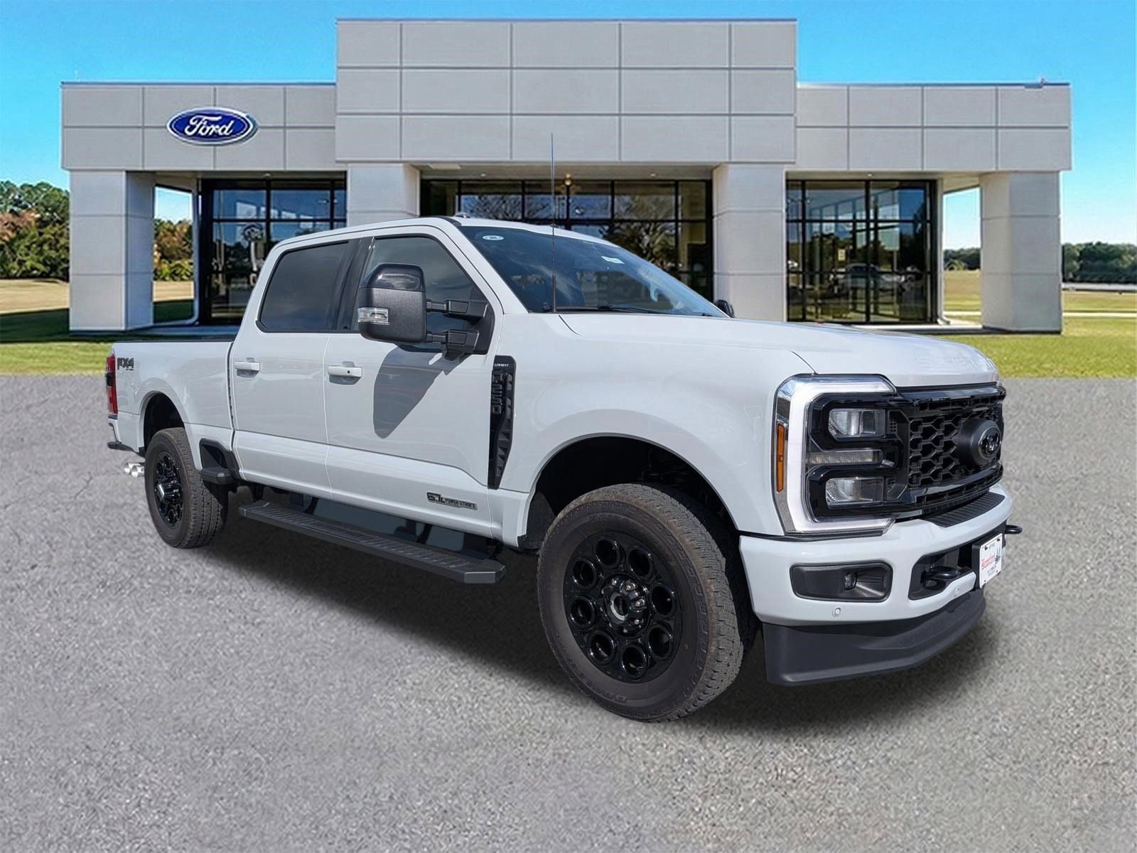 Certified 2026 Ford F250 Lariat w/ Black Appearance Package image 8