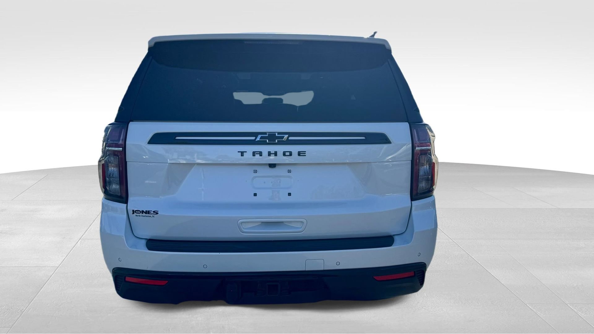 Used 2024 Chevrolet Tahoe Z71 w/ Luxury Package image 15