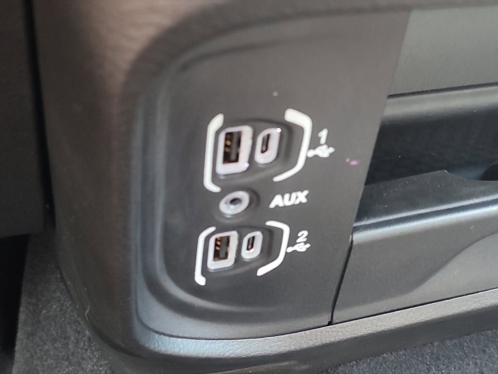 Used 2025 RAM 2500 Tradesman AWD/4WD image 24