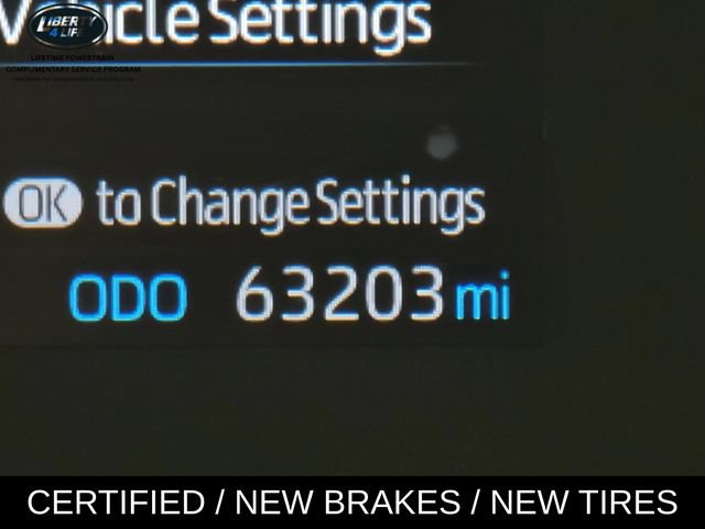 Used 2024 Toyota Corolla LE FWD image 29