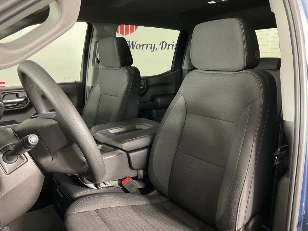Used 2024 Chevrolet Silverado 1500 Custom image 13