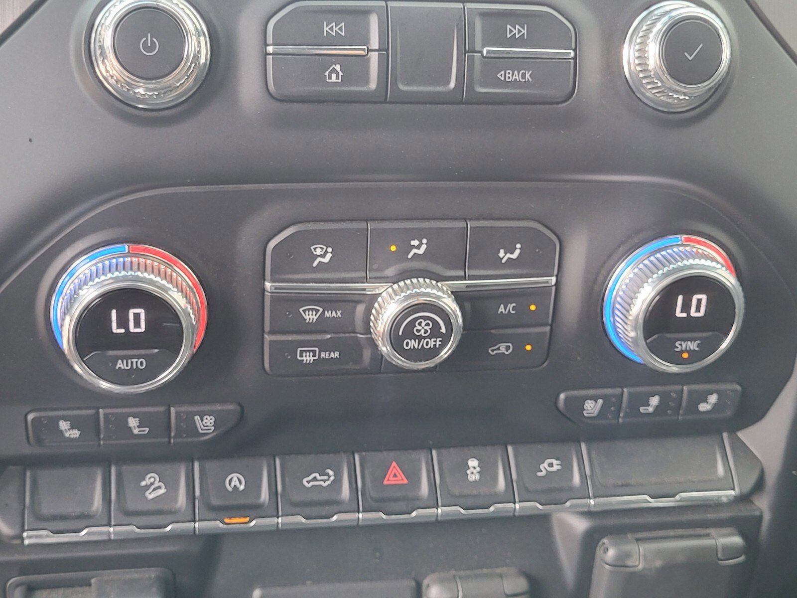 Used 2021 GMC Sierra 1500 AT4 AWD/4WD image 23