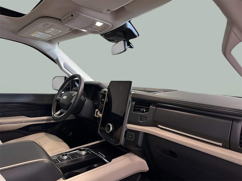 Certified 2024 Ford Expedition Max Platinum image 25