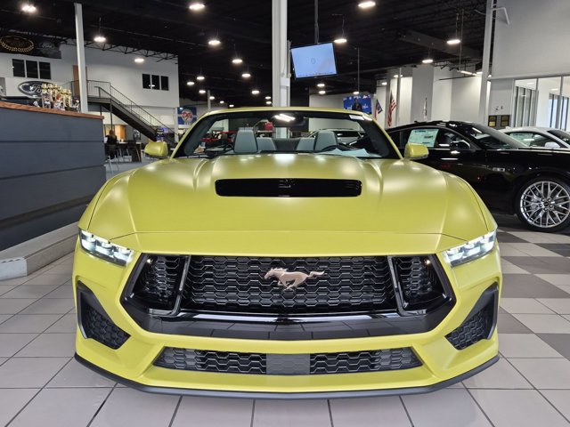 Certified 2025 Ford Mustang GT Premium RWD image 9