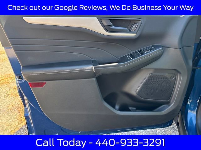 Certified 2022 Ford Escape SE w/ Convenience Package image 12