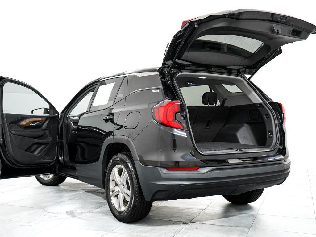 Used 2020 GMC Terrain SLE FWD image 12