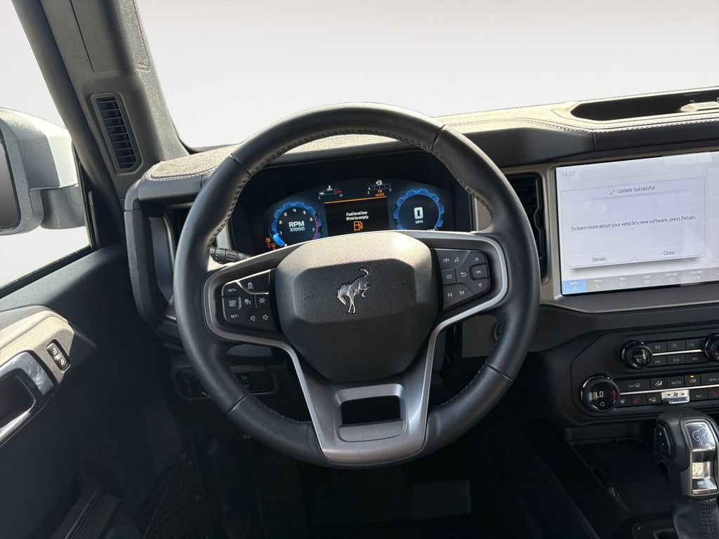 Certified 2025 Ford Bronco Outer Banks AWD/4WD image 13