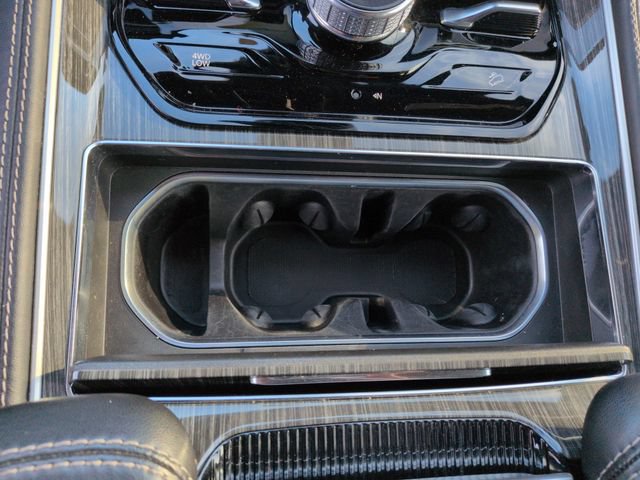 Used 2022 Jeep Wagoneer Series III AWD/4WD image 51