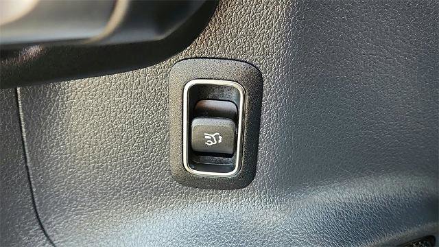 Used 2023 Mercedes-Benz EQB 250+ image 24