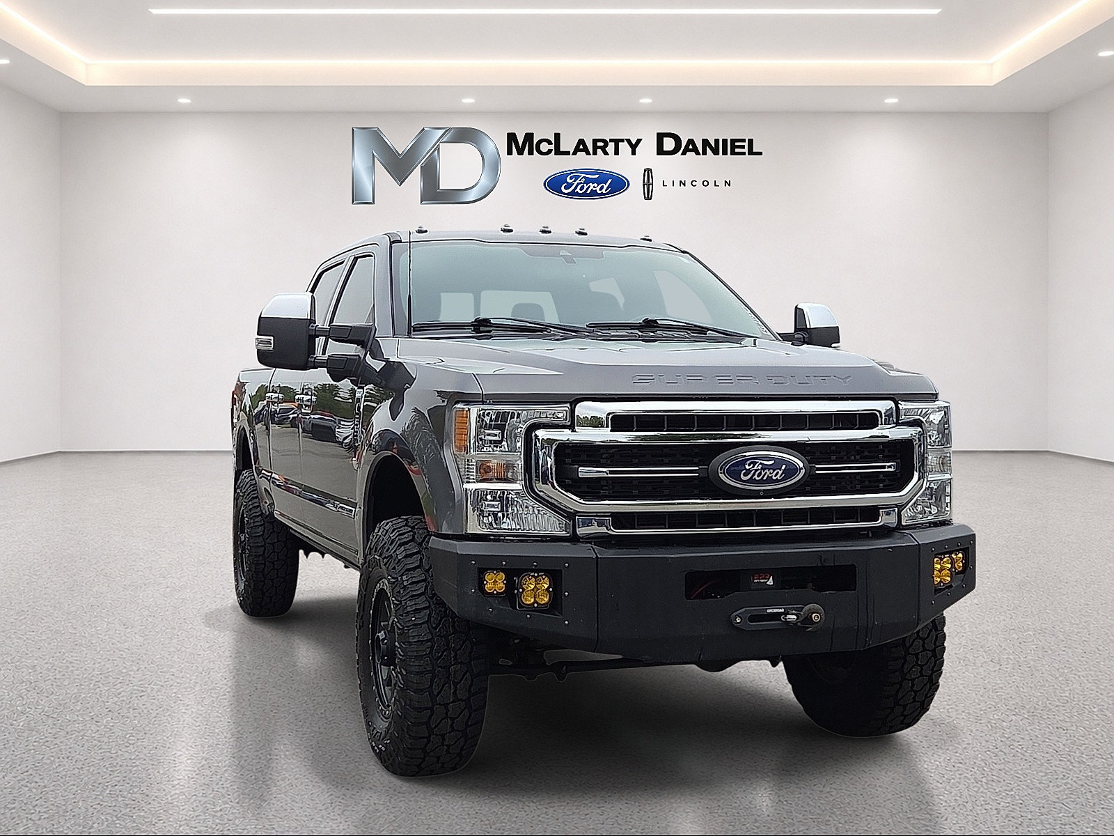Certified 2022 Ford F250 Lariat w/ Chrome Package AWD/4WD image 1