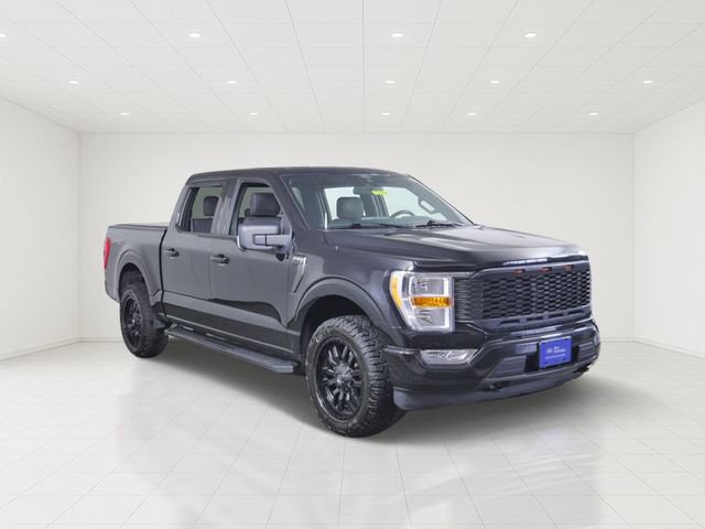 Certified 2021 Ford F150 XLT w/ Equipment Group 301A Mid