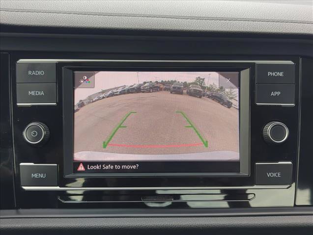 Used 2024 Volkswagen Jetta SE FWD image 15