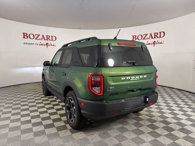 Certified 2023 Ford Bronco Sport Outer Banks w/ Tech Package image 3