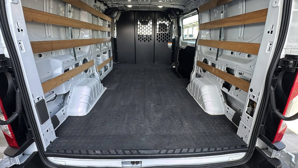 Certified 2025 Ford Transit 250 Low Roof w/ Exterior Upgrade Package RWD image 22