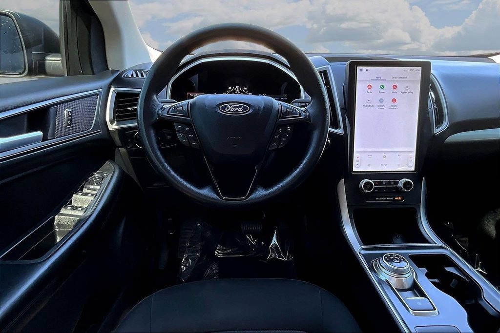Certified 2021 Ford Edge SE FWD image 10