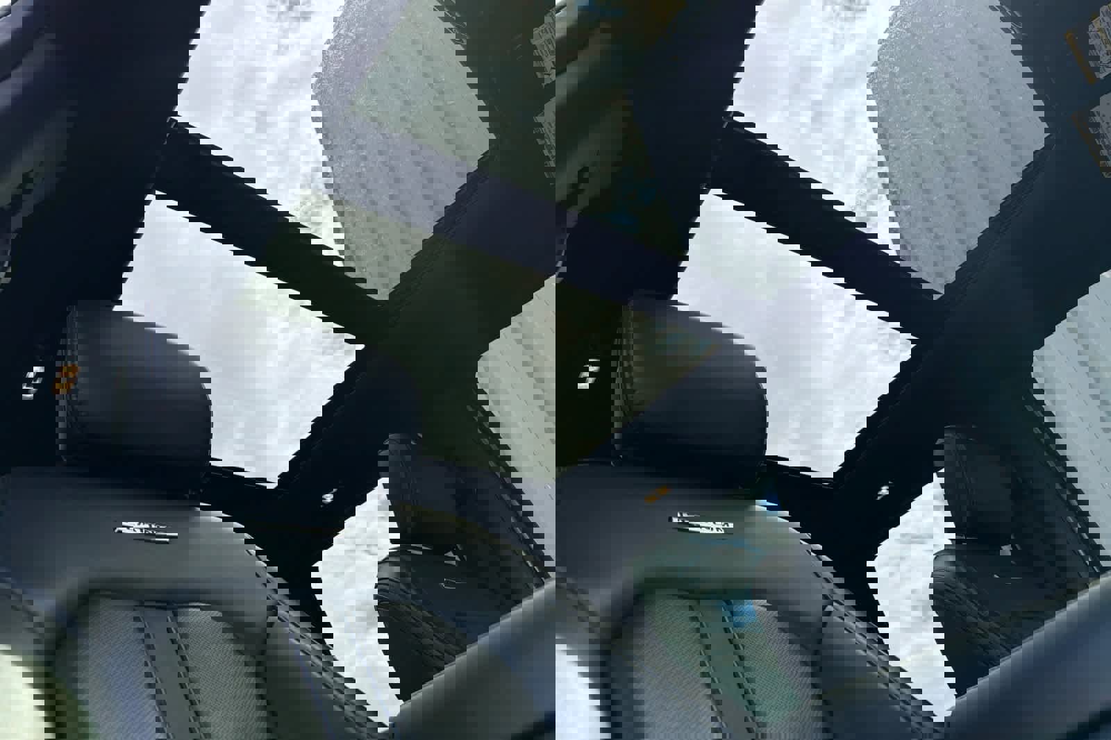 Certified 2022 Ford F350 Platinum w/ Tremor Off-Road Package image 16