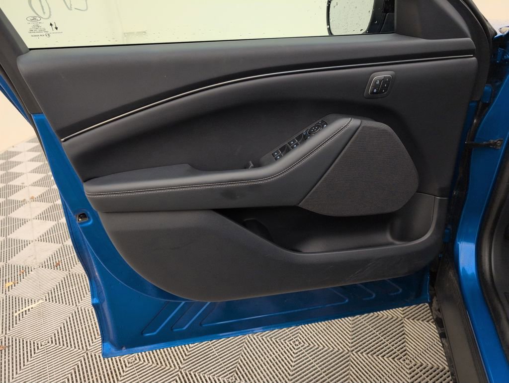 Certified 2025 Ford Mustang Mach-E Select w/ Comfort Package Lite image 35