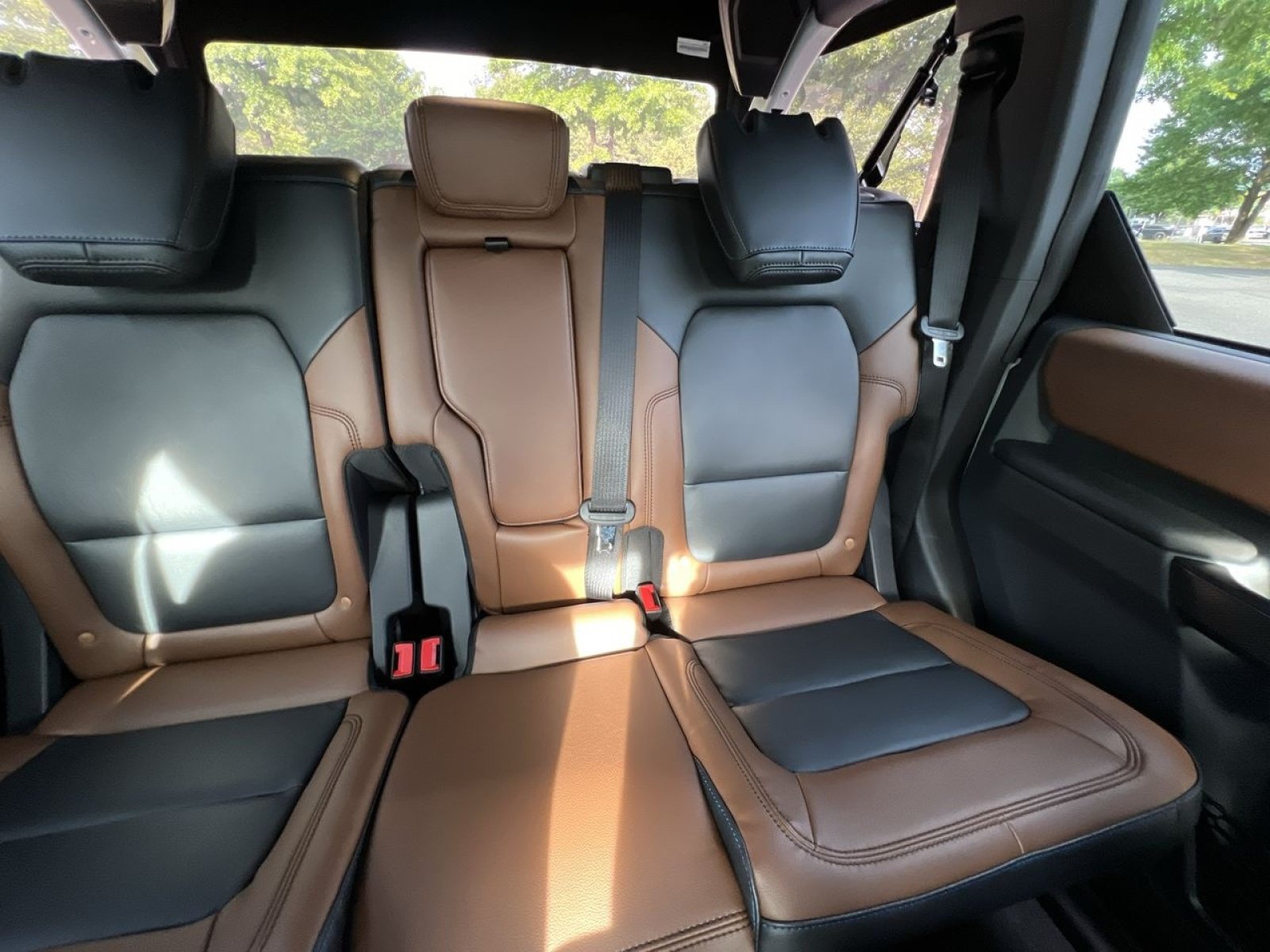 Certified 2024 Ford Bronco Outer Banks AWD/4WD image 18