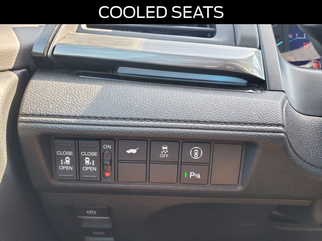 Used 2023 Honda Odyssey Elite image 16