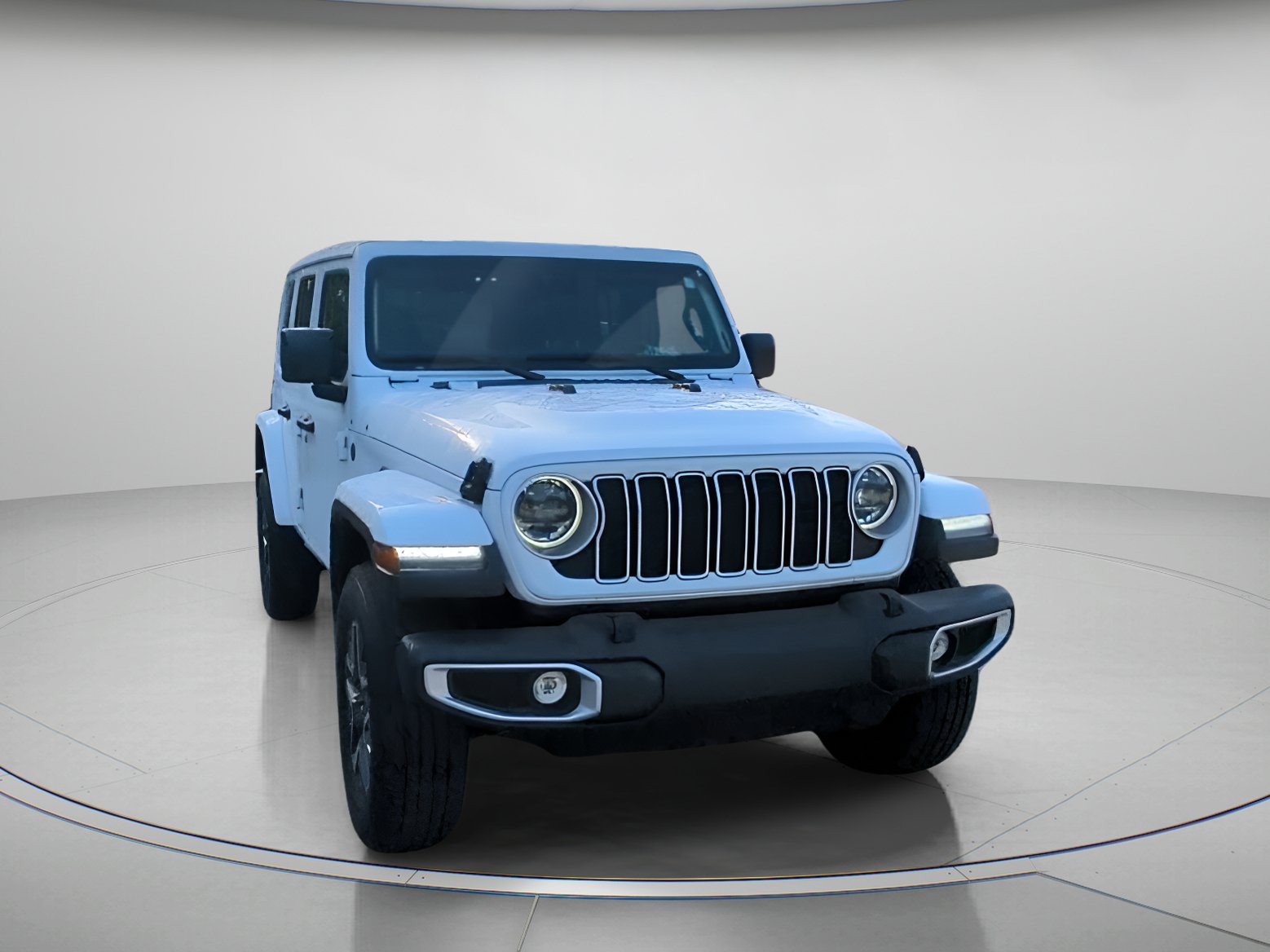 Used 2025 Jeep Wrangler Unlimited Sahara AWD/4WD image 5