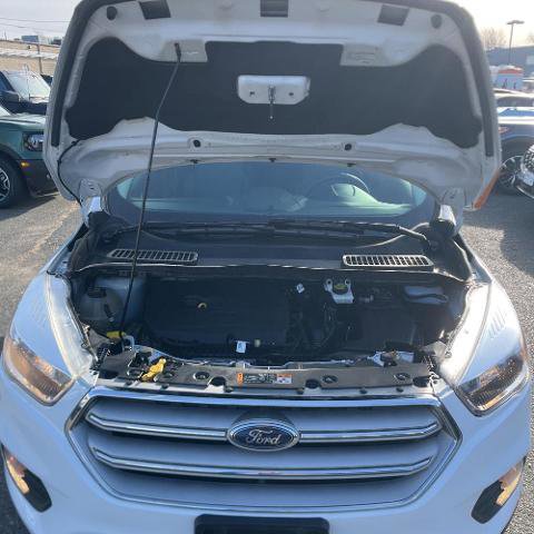 Certified 2018 Ford Escape SE image 21
