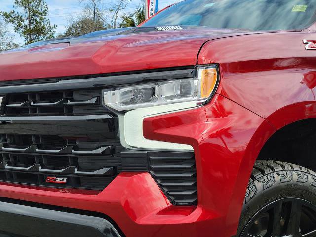 Used 2023 Chevrolet Silverado 1500 LT Trail Boss w/ Convenience Package II image 10