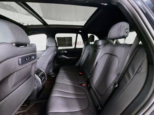 Used 2019 BMW X5 xDrive40i w/ Convenience Package AWD/4WD image 29