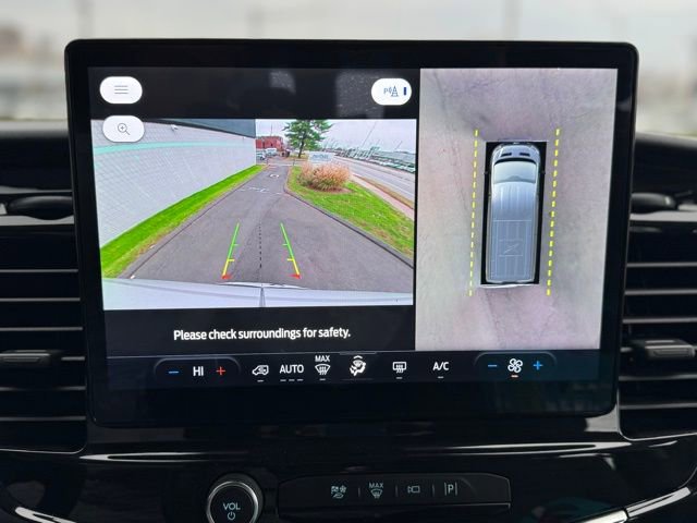 Certified 2023 Ford Transit 350 XLT image 19