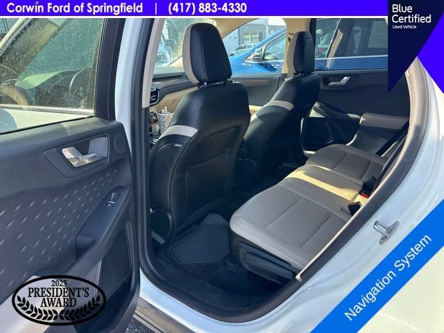 Certified 2020 Ford Escape Titanium w/ Titanium Premium Package 2.0 AWD/4WD image 11