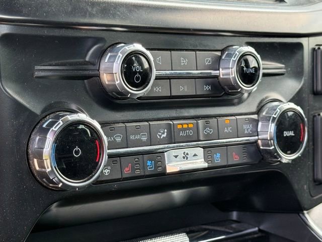 Certified 2022 Ford F150 Platinum w/ Equipment Group 701A High image 25